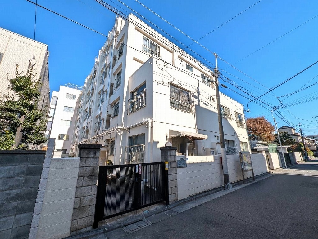 南ときわ台ローヤルコーポ　外観